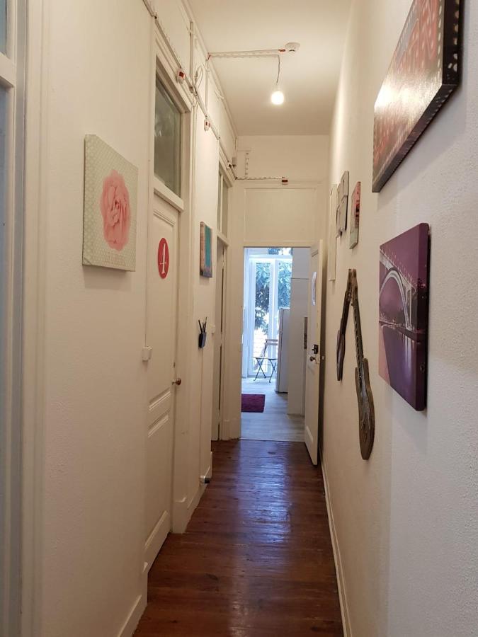 7 Luz Hostel Lisbon Exterior photo