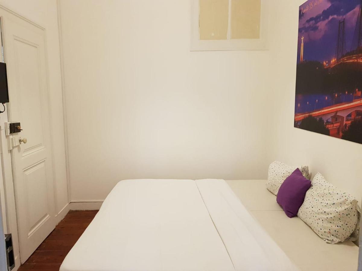 7 Luz Hostel Lisbon Exterior photo